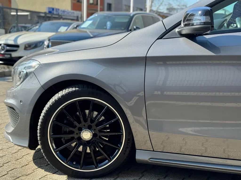 Mercedes-Benz CLA-Class 200 Shooting Brake AMG-LINE*PANO*XEN*H&K*KAM 03/2016-photo-11