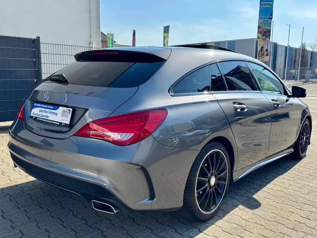 Mercedes-Benz CLA-Class 200 Shooting Brake AMG-LINE*PANO*XEN*H&K*KAM 03/2016-photo-25