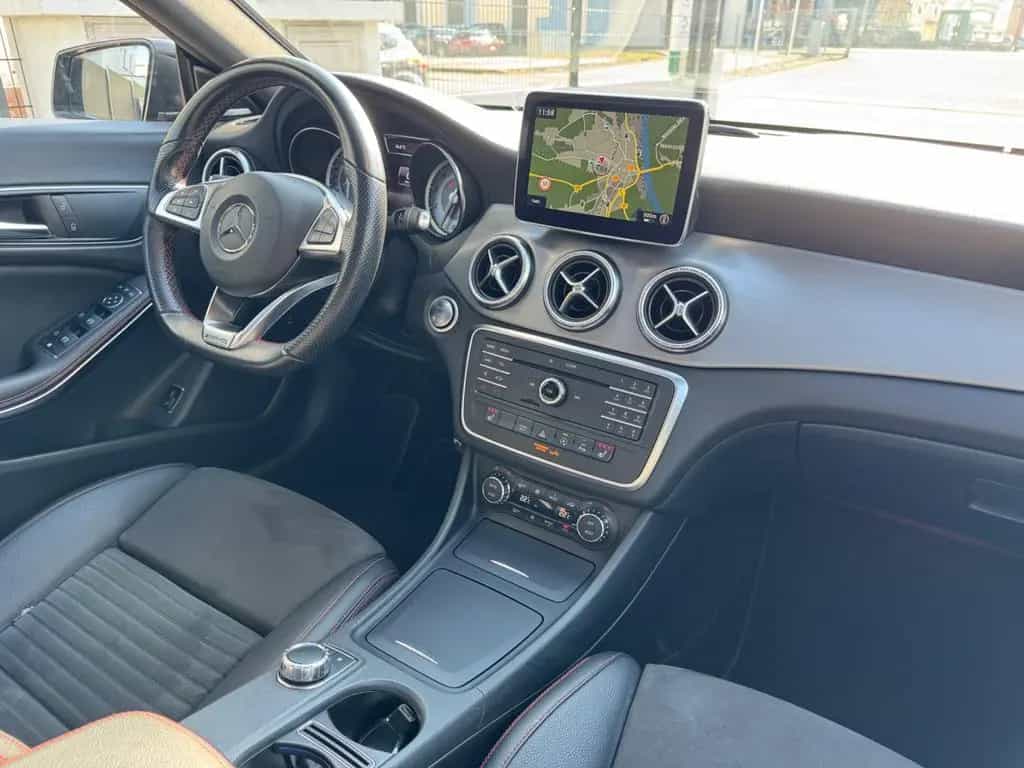 Mercedes-Benz CLA-Class 200 Shooting Brake AMG-LINE*PANO*XEN*H&K*KAM 03/2016-photo-43