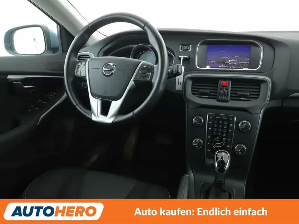 Volvo V40 1.5 Momentum Aut.*NAVI*PDC*SHZ*TEMPO*ALU* 10/2017-photo-12