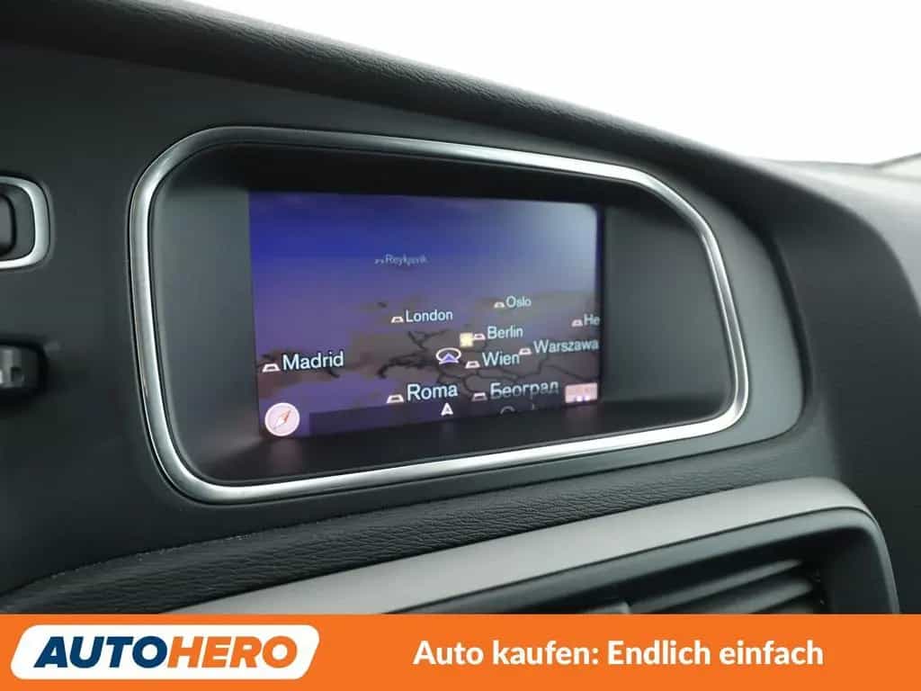 Volvo V40 1.5 Momentum Aut.*NAVI*PDC*SHZ*TEMPO*ALU* 10/2017-photo-20