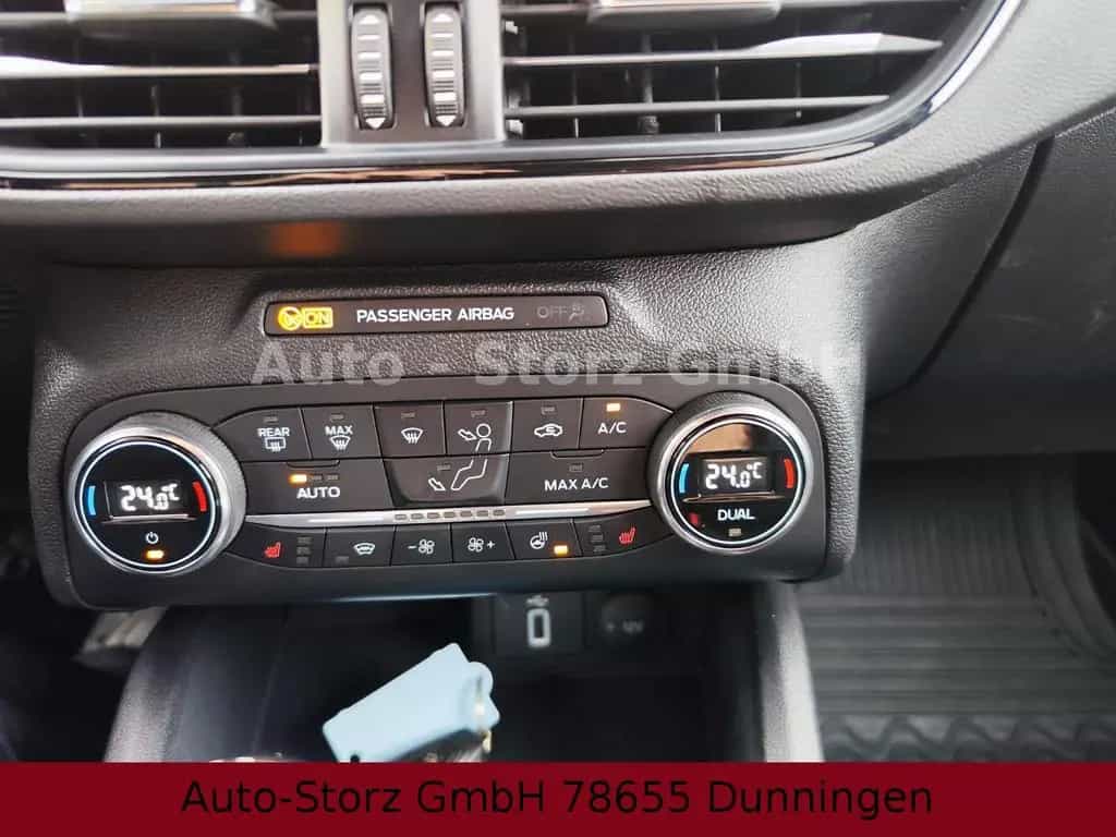 Ford Focus Turnier 1.0EB ST-Line/LED/NAVI/WSS/PDC/ALU 07/2020-photo-28