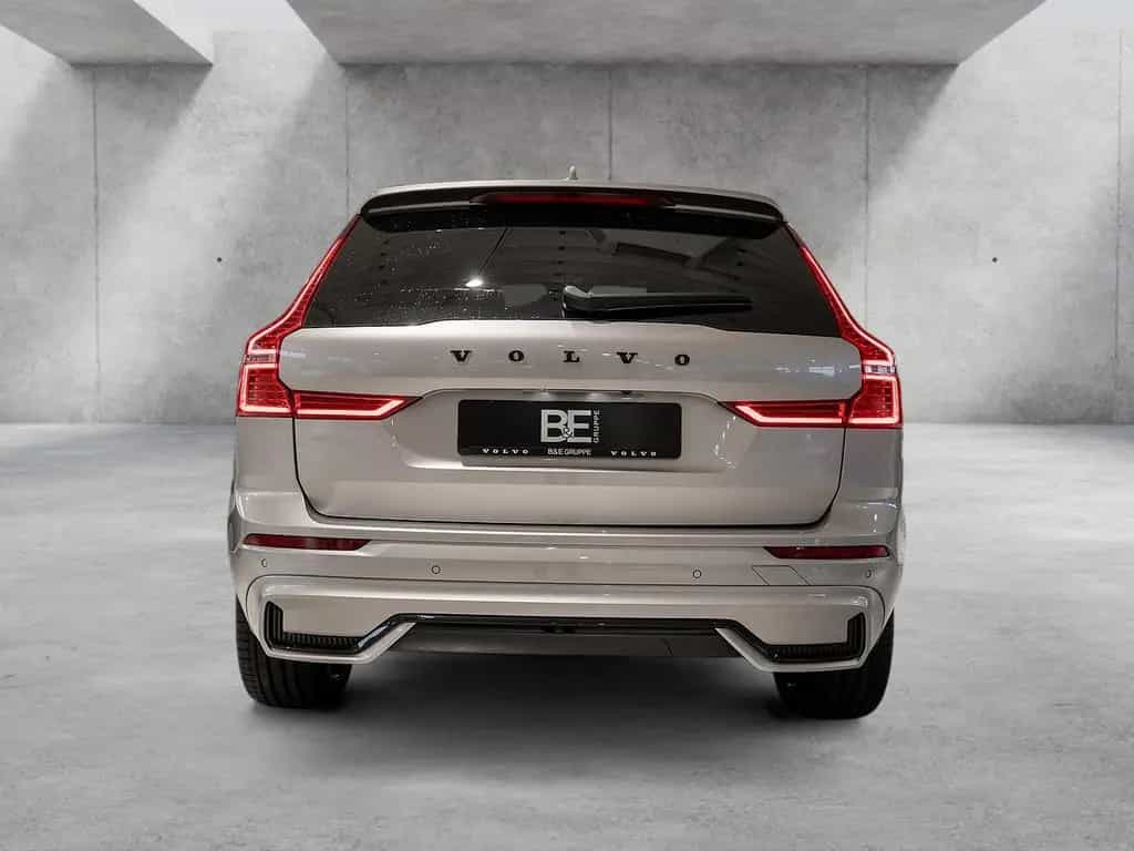 Volvo XC60 B4 Ultimate Dark AWD B&W AHK STANDHEIZUNG 11/2023-photo-2