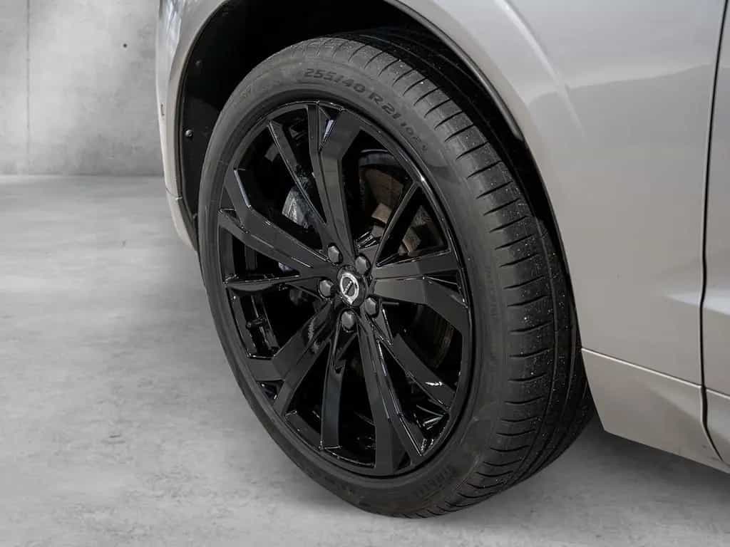 Volvo XC60 B4 Ultimate Dark AWD B&W AHK STANDHEIZUNG 11/2023-photo-3