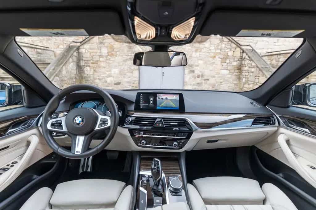 BMW 5 Series 530I M-PERFORMANCE LED KAM CARPLAY TOTW RDK HIFI 02/2019-photo-3