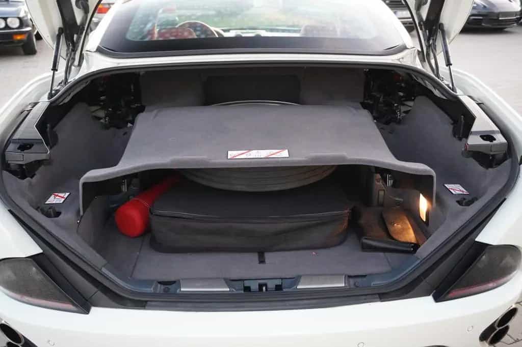 Ferrari California 4.3 V8 4-Sitzer 01/2012-photo-11