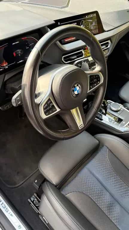 BMW M135 xDrive 03/2022-photo-6