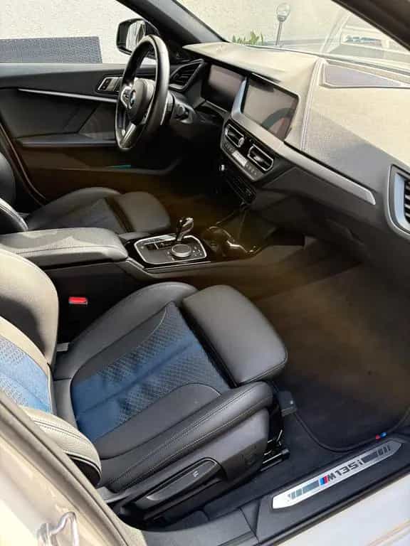 BMW M135 xDrive 03/2022-photo-8