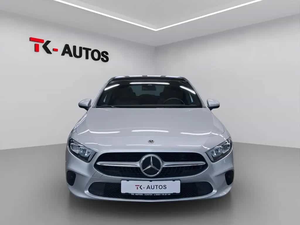 Mercedes-Benz A 200 ,1.Hand,Navi,LED,Tempo,Pano,MBUX,Kamera,AHK 05/2022-photo-1