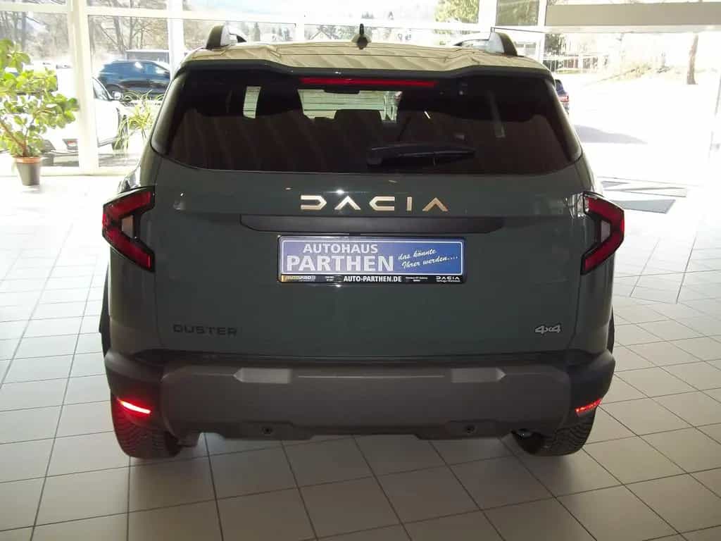 Dacia Duster III TCe 130 Extreme 4x4 05/2025-photo-5