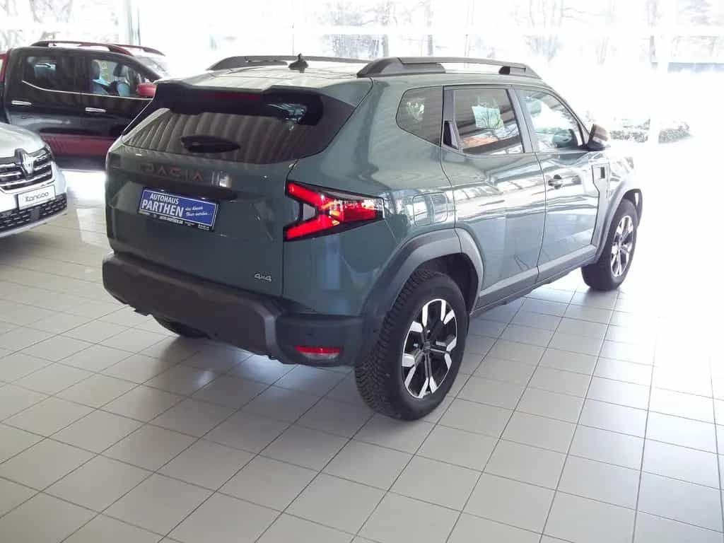 Dacia Duster III TCe 130 Extreme 4x4 05/2025-photo-6