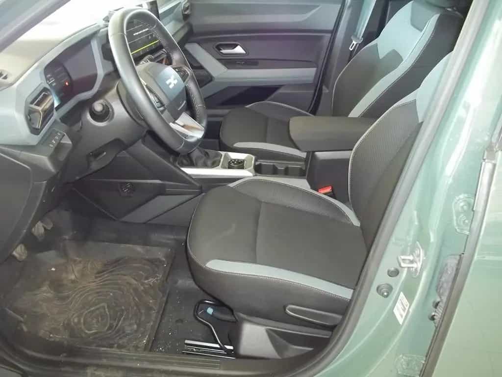 Dacia Duster III TCe 130 Extreme 4x4 05/2025-photo-7
