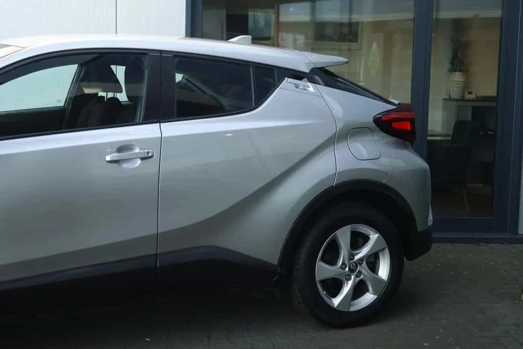 Toyota C-HR 1.2 Dynamic / kamera / Cruise / DAB 04/2017-photo-5