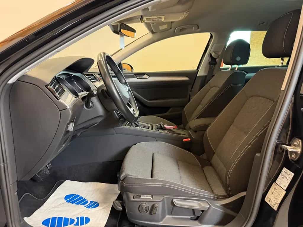 Volkswagen Passat Business 4Motion 2.0TDI/AHK/R-Kam/Standhe 11/2022-photo-11