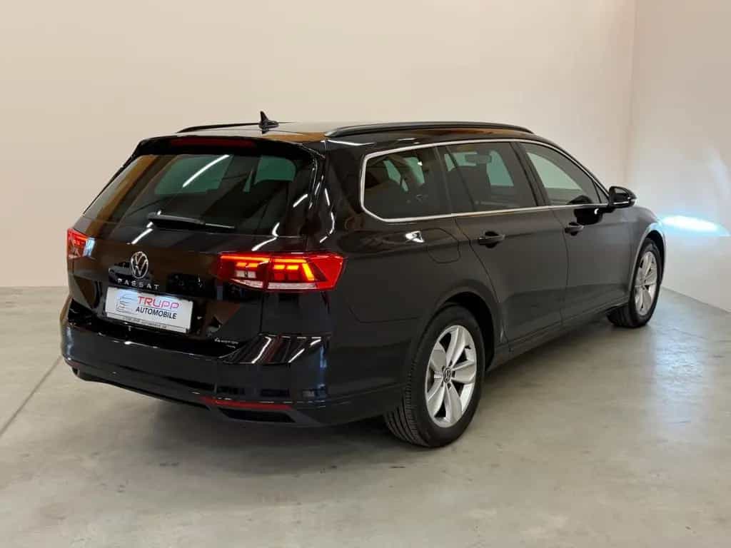 Volkswagen Passat Business 4Motion 2.0TDI/AHK/R-Kam/Standhe 11/2022-photo-4
