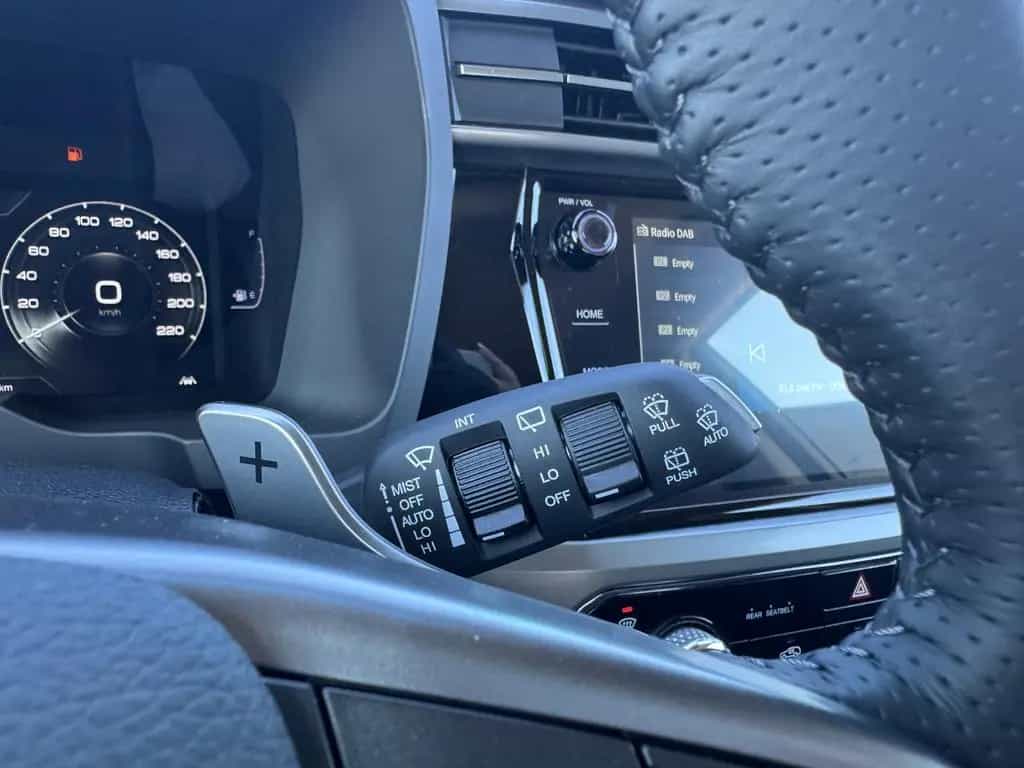KGM Korando Nomad 6/AT 2WD SHZ, LHZ, DAB, RFK 03/2026-photo-22