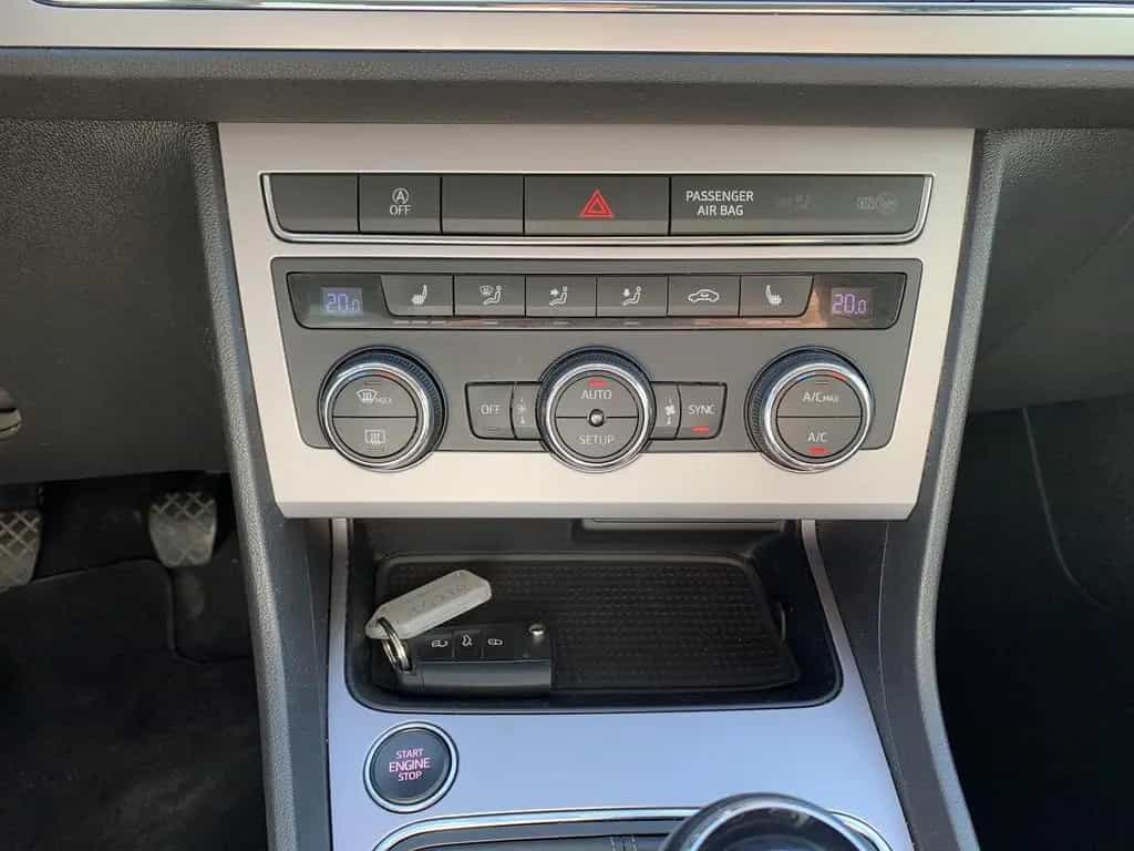 Seat Leon ST Xcellence AHK+LED+Navi+Virtual+17erLM 02/2020-photo-14