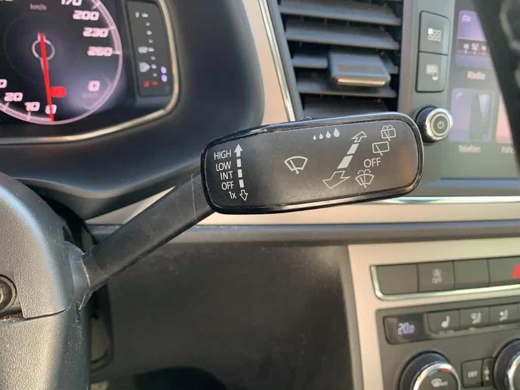 Seat Leon ST Xcellence AHK+LED+Navi+Virtual+17erLM 02/2020-photo-21
