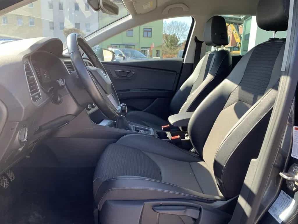 Seat Leon ST Xcellence AHK+LED+Navi+Virtual+17erLM 02/2020-photo-9