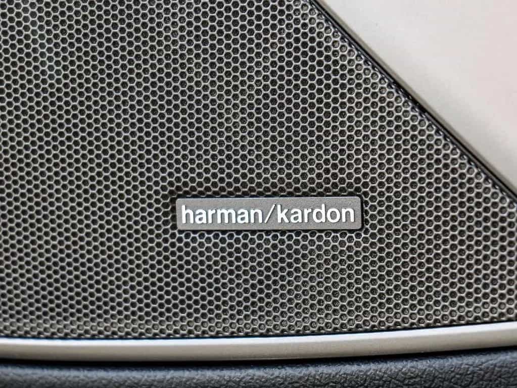 BMW 330 i M Sport PANO ACC AHK RFK NAVI LED Laser 09/2022-photo-13