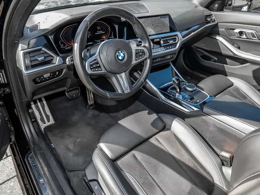 BMW 330 i M Sport PANO ACC AHK RFK NAVI LED Laser 09/2022-photo-17