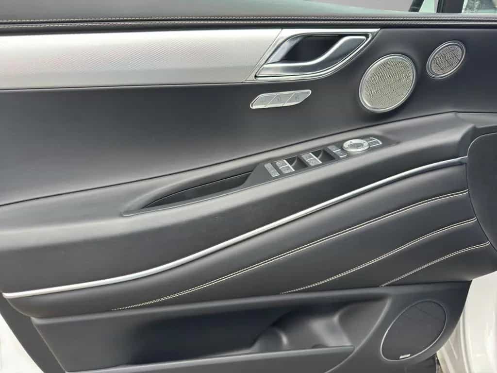 Genesis GV80 3.0 CRDi Sport 4WD 22 Zoll MEGAVOLL 02/2024-photo-12