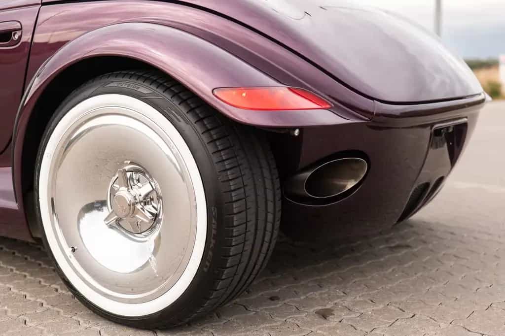 Plymouth Prowler 02/1998-photo-7