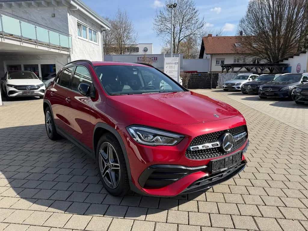 Mercedes-Benz GLA 200 AMG*MBUX*Night*AHK*Rcam 08/2020-photo-2