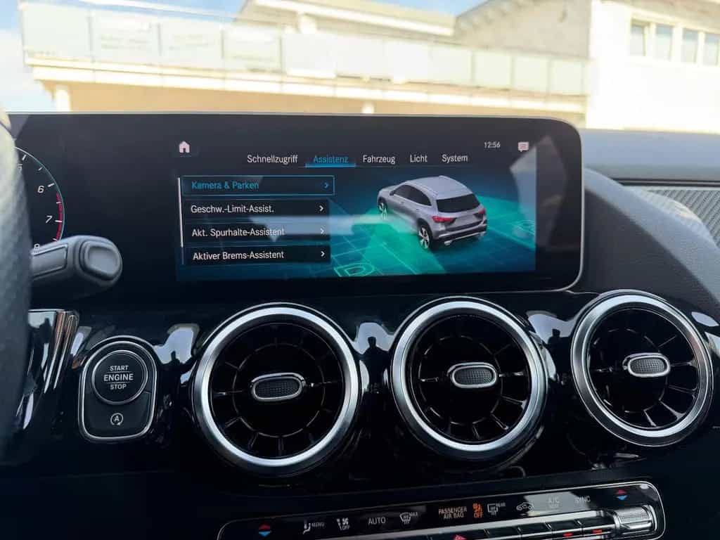 Mercedes-Benz GLA 200 AMG*MBUX*Night*AHK*Rcam 08/2020-photo-25