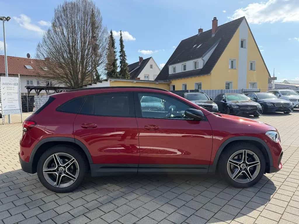 Mercedes-Benz GLA 200 AMG*MBUX*Night*AHK*Rcam 08/2020-photo-4