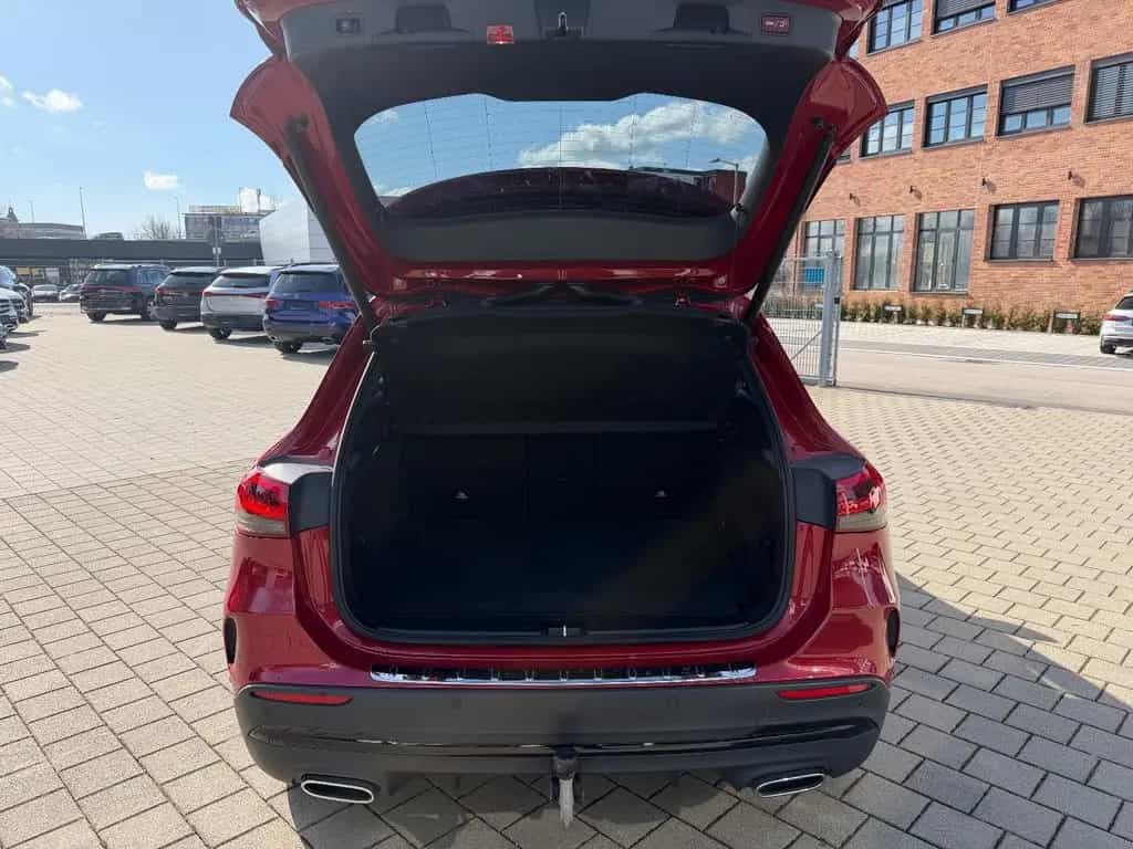 Mercedes-Benz GLA 200 AMG*MBUX*Night*AHK*Rcam 08/2020-photo-8