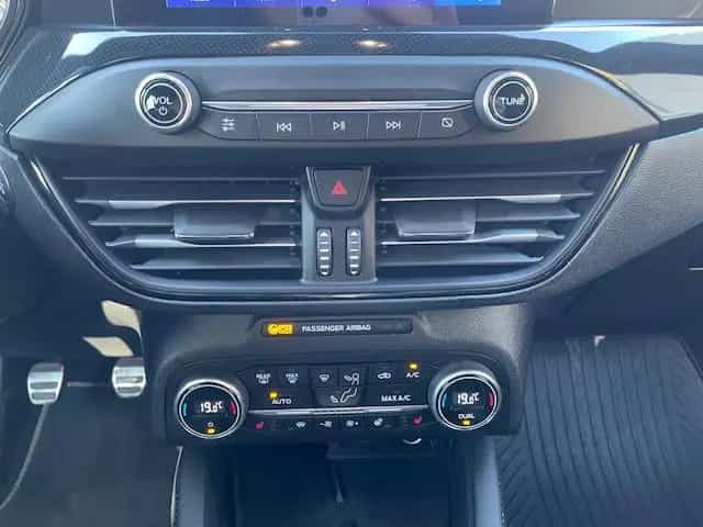 Ford Focus ST B&O Technologie-Paket +GARANTIE+ 02/2020-photo-21