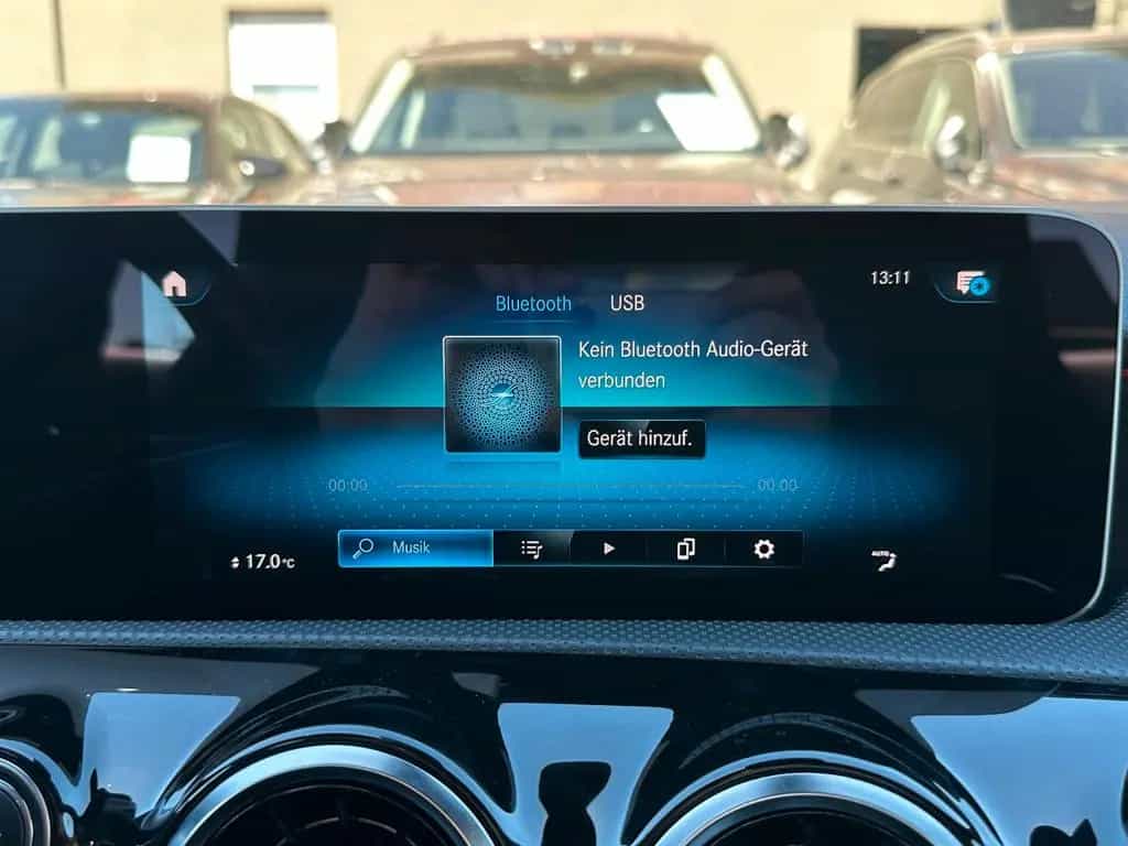 Mercedes-Benz A 200 *AMG-LINE*PANO*NAVIGATION-PREMIUM* 11/2018-photo-28