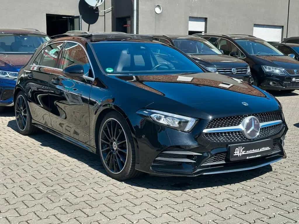 Mercedes-Benz A 200 *AMG-LINE*PANO*NAVIGATION-PREMIUM* 11/2018-photo-4
