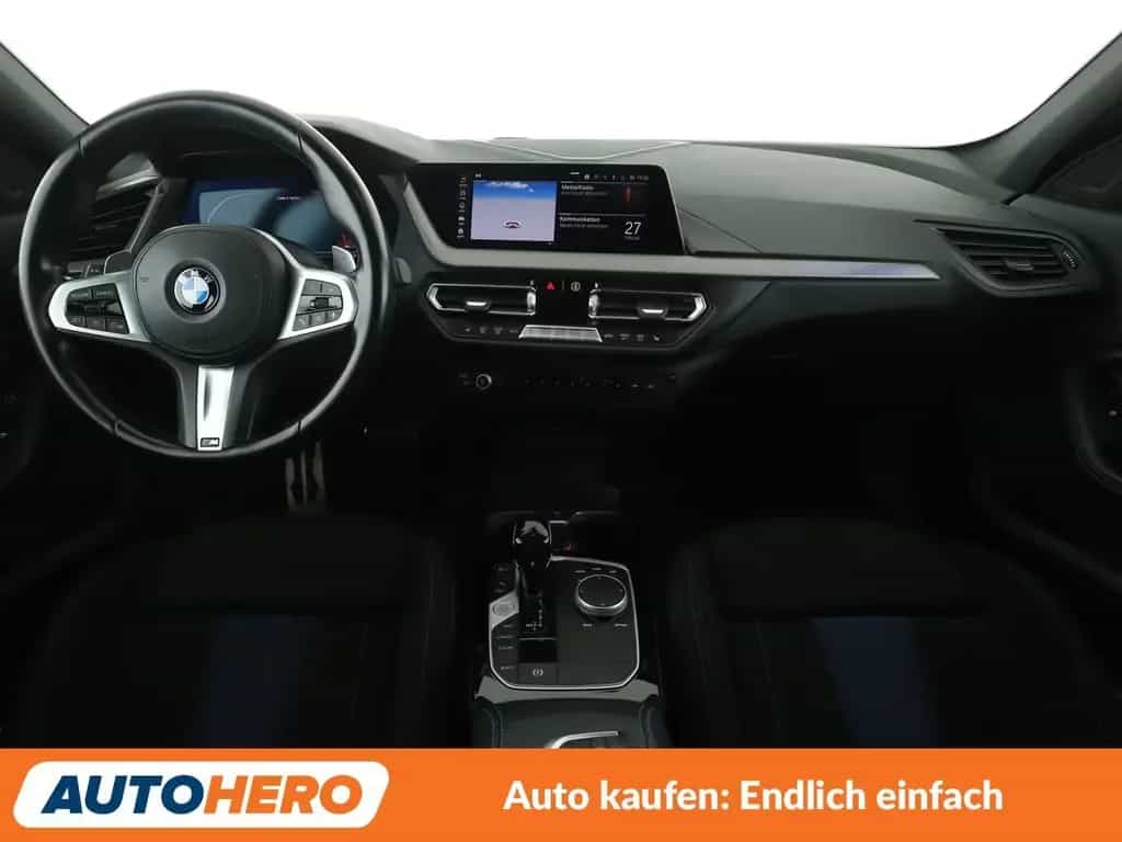 BMW M135 1er M135i xDrive Aut.*NAVI*HEAD-UP*LED*TEMPO*PDC 01/2021-photo-11