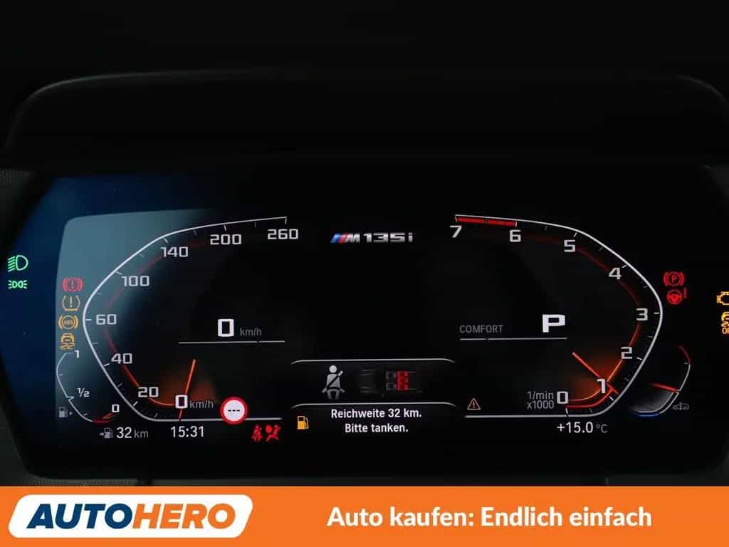 BMW M135 1er M135i xDrive Aut.*NAVI*HEAD-UP*LED*TEMPO*PDC 01/2021-photo-19