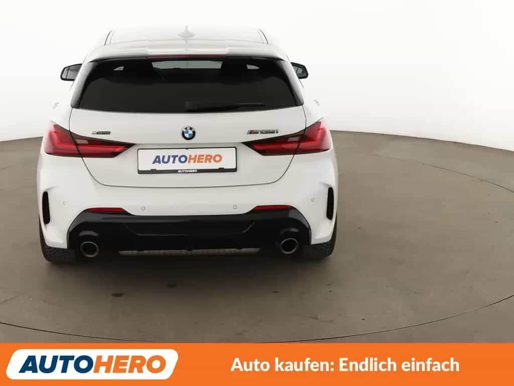 BMW M135 1er M135i xDrive Aut.*NAVI*HEAD-UP*LED*TEMPO*PDC 01/2021-photo-4