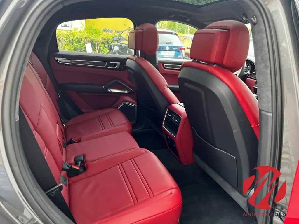 Porsche Cayenne Coupe Turbo CHRONO MATRIX PANO 360° BUR- 11/2019-photo-16