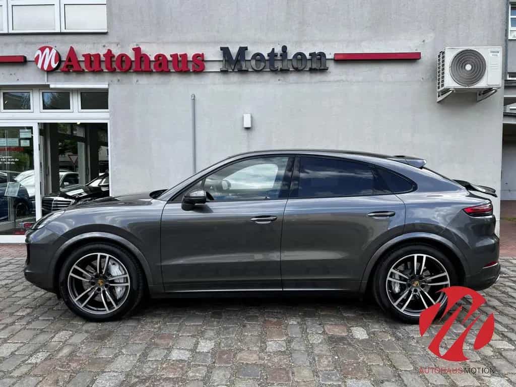 Porsche Cayenne Coupe Turbo CHRONO MATRIX PANO 360° BUR- 11/2019-photo-7
