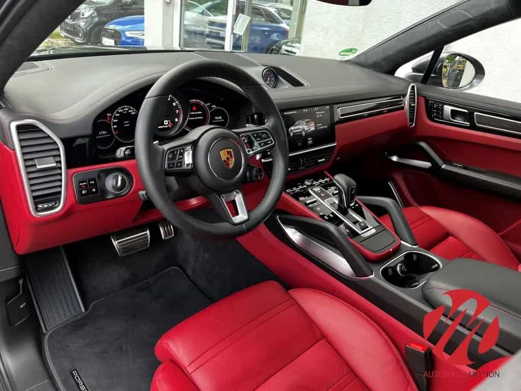 Porsche Cayenne Coupe Turbo CHRONO MATRIX PANO 360° BUR- 11/2019-photo-9