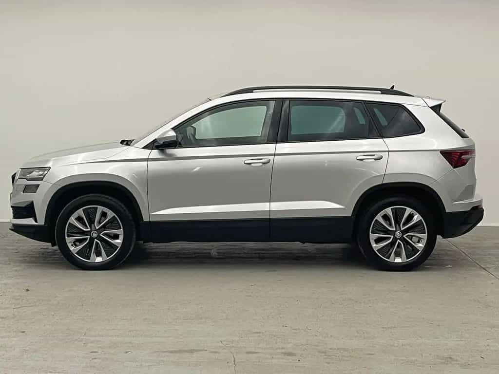 Skoda Karoq Style 4x4 *KESSY*KAM*LED*ACC*CARPLAY*SHZ* 02/2023-photo-10