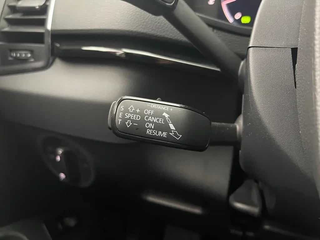 Skoda Karoq Style 4x4 *KESSY*KAM*LED*ACC*CARPLAY*SHZ* 02/2023-photo-19