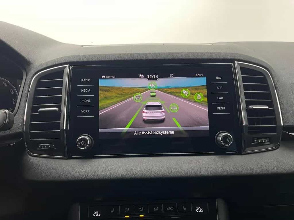 Skoda Karoq Style 4x4 *KESSY*KAM*LED*ACC*CARPLAY*SHZ* 02/2023-photo-29