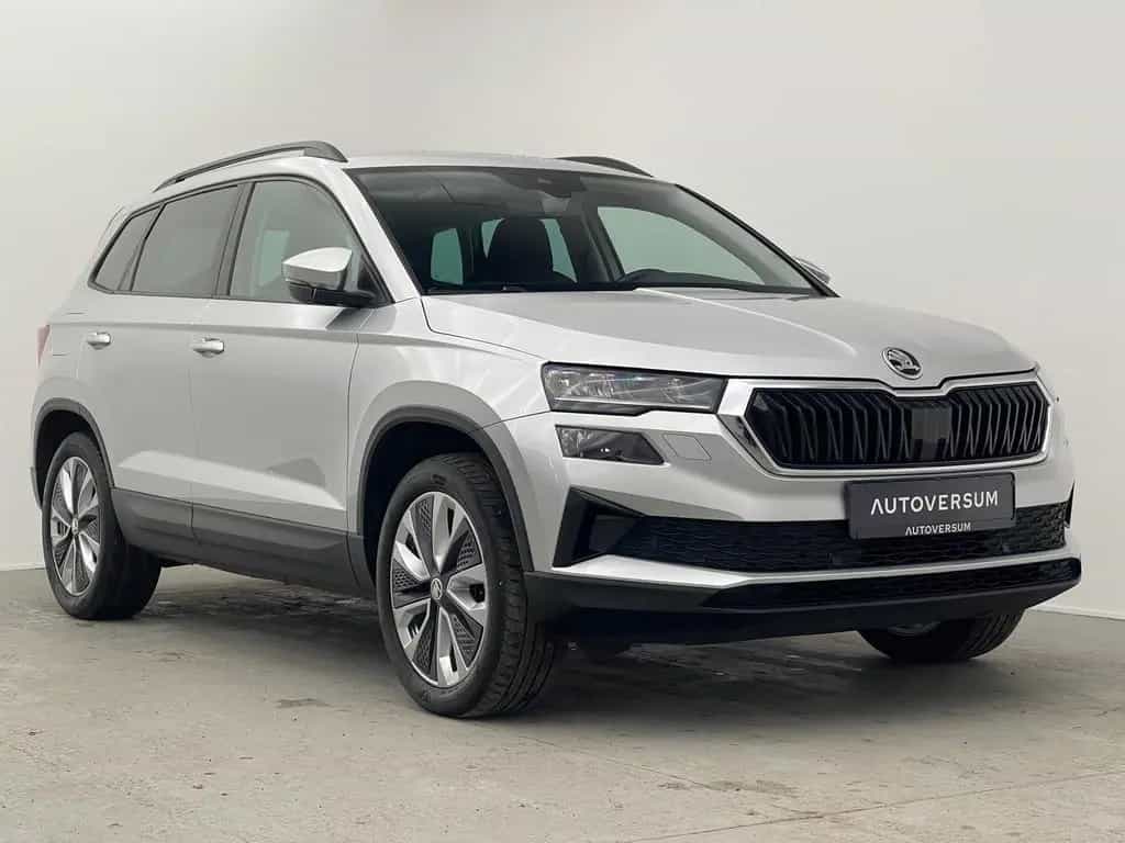 Skoda Karoq Style 4x4 *KESSY*KAM*LED*ACC*CARPLAY*SHZ* 02/2023-photo-4