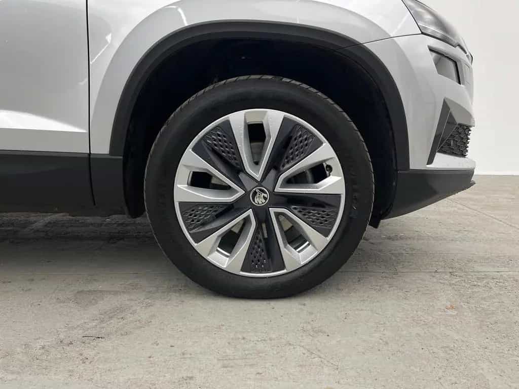 Skoda Karoq Style 4x4 *KESSY*KAM*LED*ACC*CARPLAY*SHZ* 02/2023-photo-46