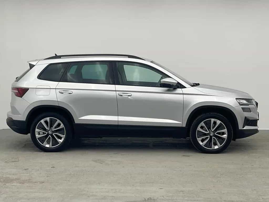 Skoda Karoq Style 4x4 *KESSY*KAM*LED*ACC*CARPLAY*SHZ* 02/2023-photo-5
