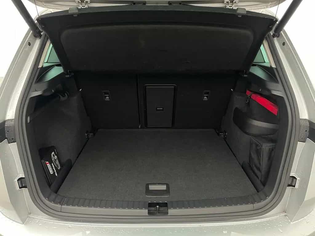 Skoda Karoq Style 4x4 *KESSY*KAM*LED*ACC*CARPLAY*SHZ* 02/2023-photo-8