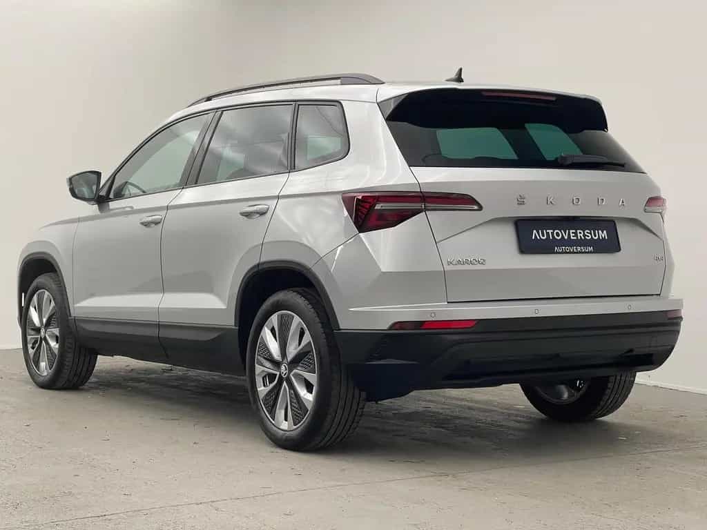 Skoda Karoq Style 4x4 *KESSY*KAM*LED*ACC*CARPLAY*SHZ* 02/2023-photo-9