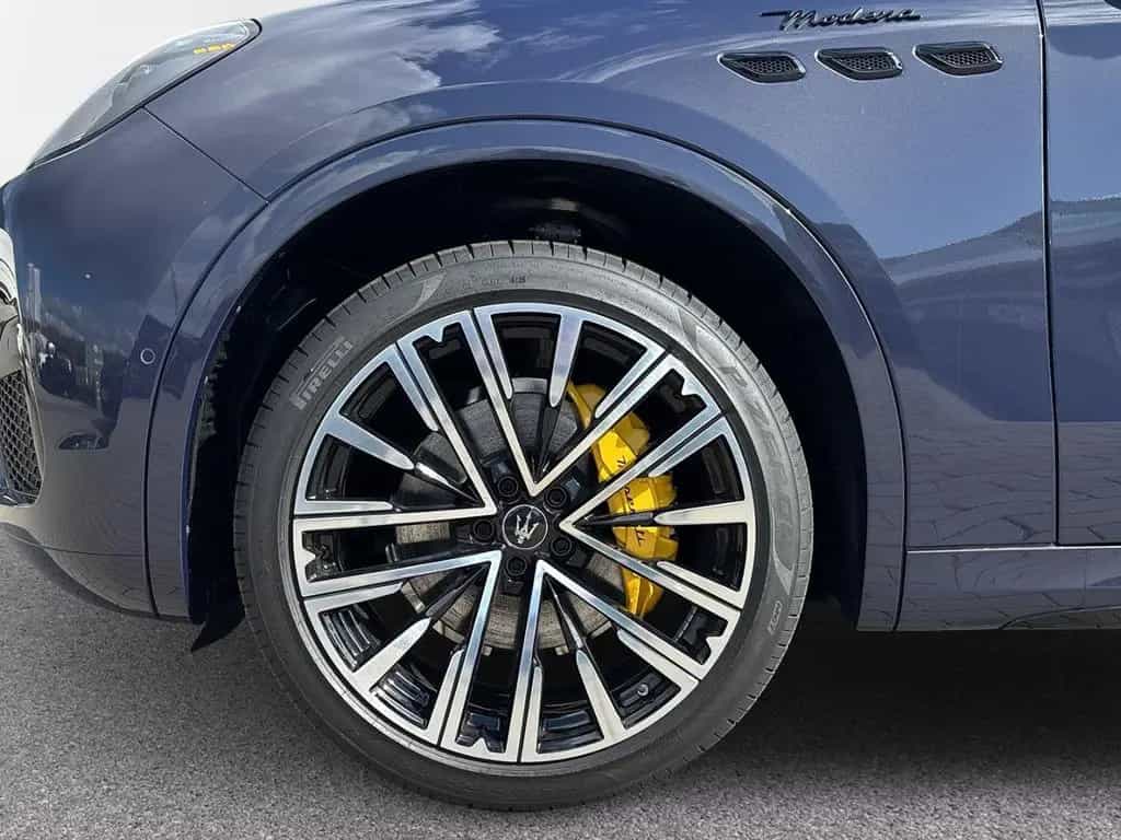 Maserati Grecale Modena Lumina Blu Sondermodell null-photo-5