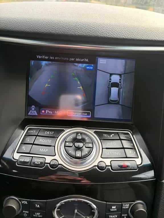 Infiniti QX70 3.0 d 05/2014-photo-12